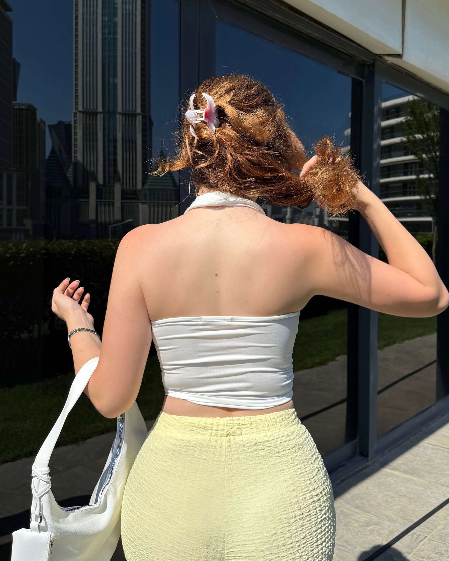 VADEIT POWDER THROUGH THE NECK CROP