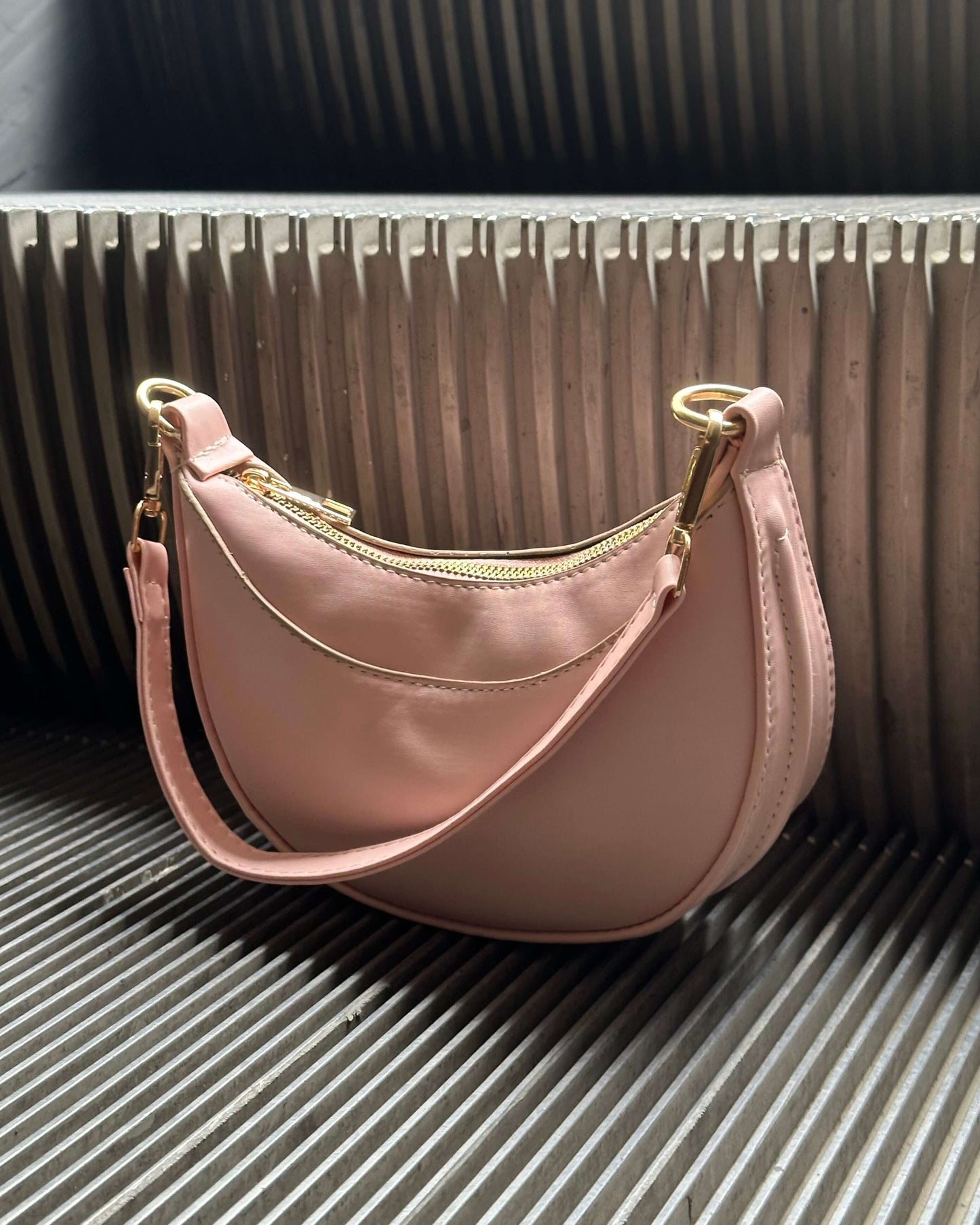 JELENA MINI HAND BAG WITH DOUBLE STITCH DETAIL
